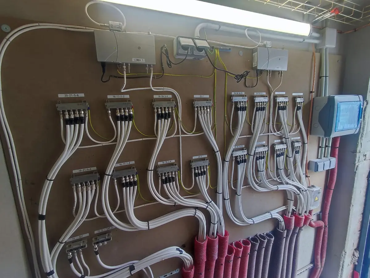 Distribución de RITS en obra nueva Guadalajara — instalación TDT y telecomunicaciones
