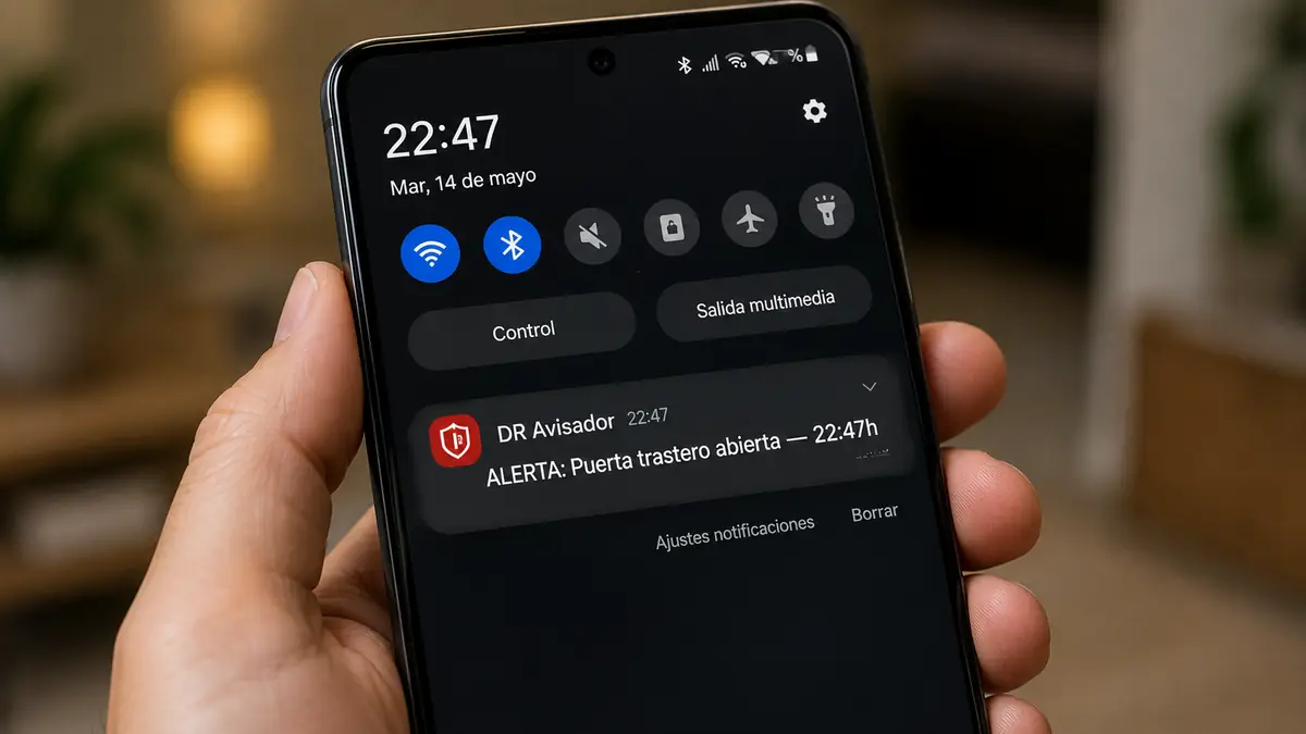 Notificación de alerta en móvil Android cuando se abre la puerta del trastero